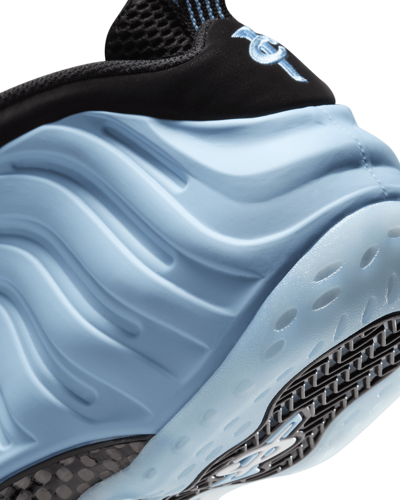 NIKE公式】エア フォームポジット ワン 'Psychic Blue and Black